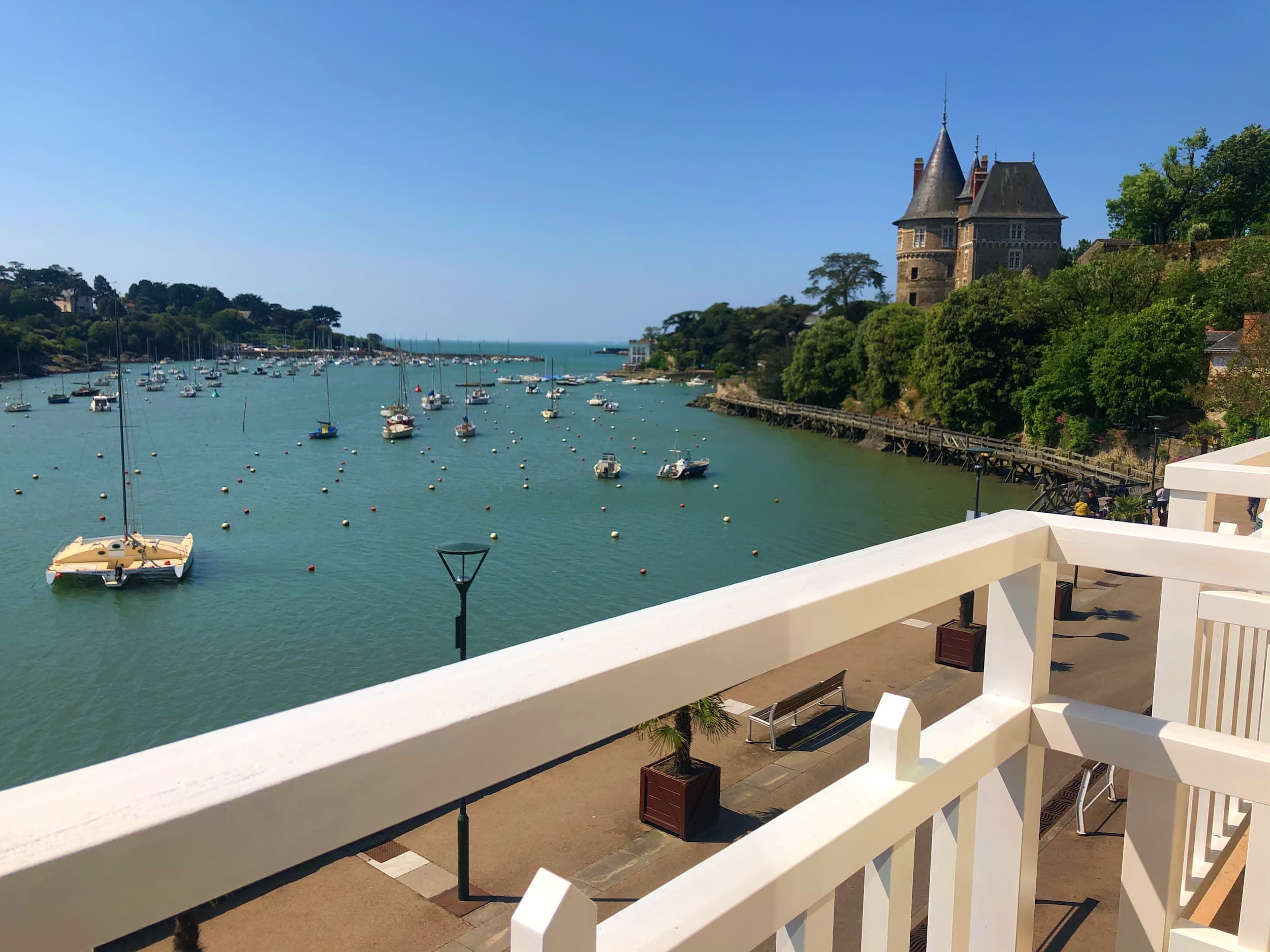 La vue depuis l’hôtel Beau Soleil